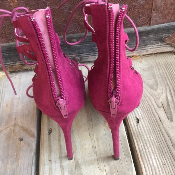 Charlotte Russe Stella Zip Back Heels Women size 8 🥳 Host Pick 🥳 - Picture 4 of 16